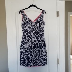 Classic Navy & White Lilly Dress!!